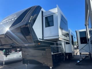 2026 Brinkley RV Model G 3950
