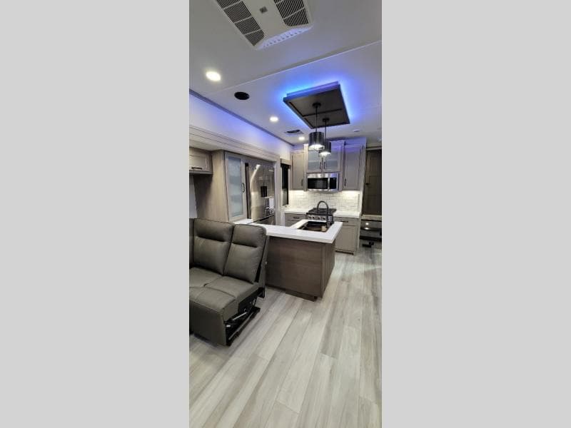 2025 Grand Design Momentum M-Class 395MS