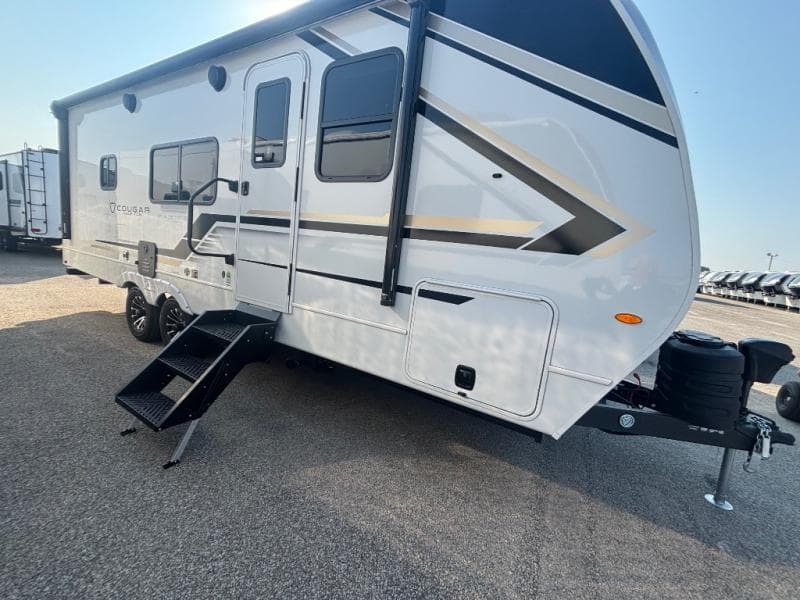 2026 Keystone RV Cougar Half Ton 22MLS