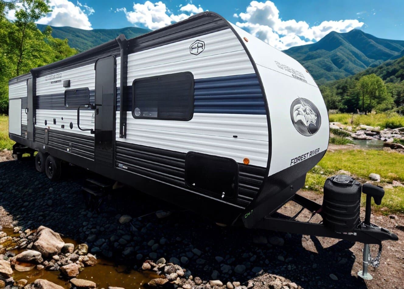 2026 Forest River Cherokee Wolf Den 301BH